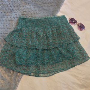 American Eagle Green Floral Tiered Flounce Skirt